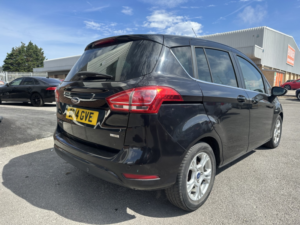 2014 Ford B-Max 1.0 T Ecoboost Zetec in Black — image 6