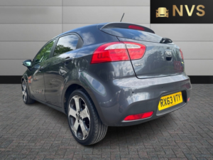 2013 Kia Rio 1.4 3 in Grey — image 5