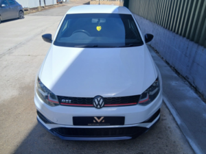 2016 Volkswagen Polo 1.8 Tsi Bluemotion Tech Gti in White — image 4