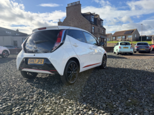 2017 Toyota Aygo Hatchback 2017 in White — image 6