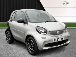 2017 Smart Fortwo 1.0 Prime in Black — image 2