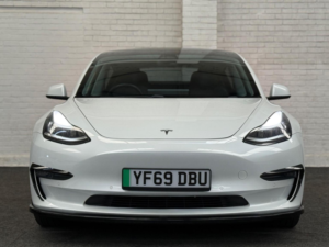 2019 Tesla Model 3 (dual Motor) Long Range Auto 4wde 4dr in White — image 3