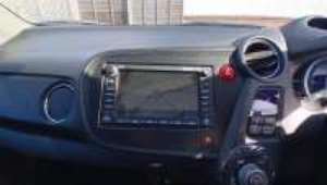 2011 Honda Insight 1.3 H Ima Ex in White — image 6