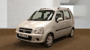 2007 Vauxhall Agila 1.2i Enjoy 5dr in Silver — image 3