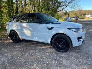 2015 Land Rover Range Rover Sport 3.0 Sd V6 Autobiography Dynamic Auto 4WD Euro 6 (s/s) 5dr in White — image 3