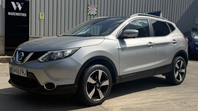 2015 Nissan Qashqai 1.5 Dci N-Tec+ Silver 5dr Lowtax+satnav+panroof in Silver — image 1