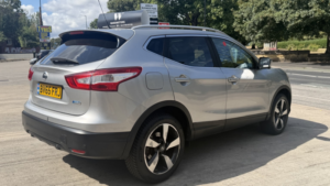 2015 Nissan Qashqai 1.5 Dci N-Tec+ Silver 5dr Lowtax+satnav+panroof in Silver — image 3