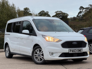 2019 Ford Grand Tourneo Connect 1.5 Ecoblue Titanium Euro 6 (s/s) 5dr in White — image 4