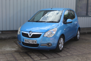2012 Vauxhall Agila 1.2 Vvt Se in Blue — image 3