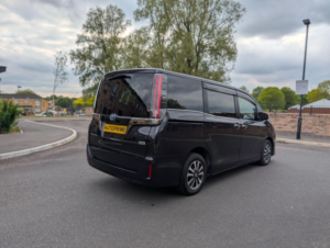 2021 Toyota Esquire in Black — image 6