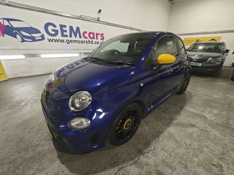2019 Abarth 595 1.4 T-Jet Trofeo in Blue — image 1