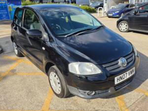 2007 Volkswagen Fox 1.2 6v Urban Fox Euro 4 3dr in Black — image 3
