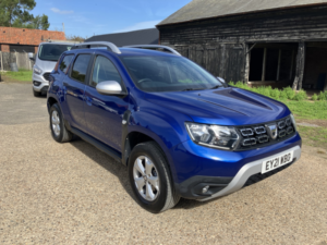 2021 Dacia Duster 1.3 Comfort Tce 130 4x2 My21 in Blue — image 2