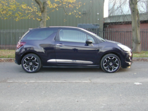 2014 Citroen Ds3 Ref 8205 - Citroen Ds3 1.6 Hdi D Style + Diesel Rare Colour Uk - Rhd in Purple — image 2