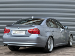 2010 BMW Alpina D3 2.0 D Biturbo in Blue — image 3