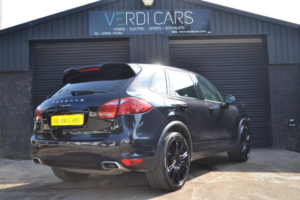 2013 Porsche Cayenne 3.0 Td V6 Tiptronic 4WD Euro 5 (s/s) 5dr in Black — image 6
