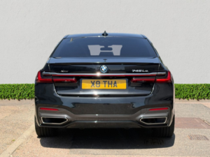 2021 BMW 7 Series 3.0 745le 12kwh M Sport Saloon 4dr Petrol Plug-In Hybrid Auto Xdrive Euro 6 (s/s) (394 Ps) in Black — image 6