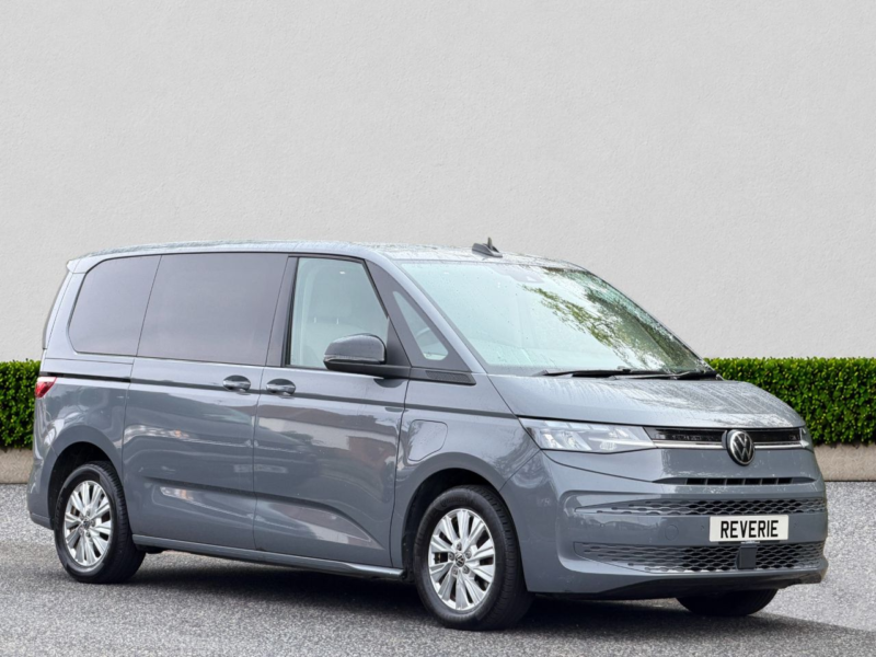 2023 Volkswagen Multivan 1.4 Tsi 13kwh Life MPV 5dr Petrol Plug-In Hybrid DSG Euro 6 (s/s) (218 Ps) in Grey — image 1