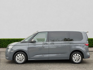 2023 Volkswagen Multivan 1.4 Tsi 13kwh Life MPV 5dr Petrol Plug-In Hybrid DSG Euro 6 (s/s) (218 Ps) in Grey — image 4