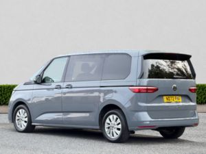 2023 Volkswagen Multivan 1.4 Tsi 13kwh Life MPV 5dr Petrol Plug-In Hybrid DSG Euro 6 (s/s) (218 Ps) in Grey — image 5