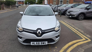 2019 Renault Clio 0.9 Tce Iconic Euro 6 (s/s) 5dr in Silver — image 2