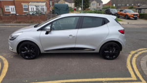 2019 Renault Clio 0.9 Tce Iconic Euro 6 (s/s) 5dr in Silver — image 5