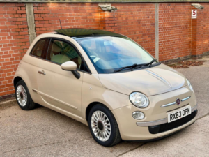2013 Fiat 500 0.9 Twinair Lounge Dualogic Euro 5 (s/s) 3dr in Beige — image 2