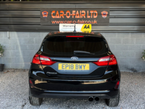 2018 Ford Fiesta 1.0 T Ecoboost Zetec in Black — image 6
