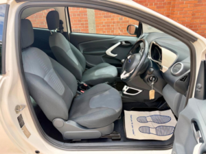 2013 Ford Ka 1.2 Zetec Euro 5 (s/s) 3dr in White — image 3