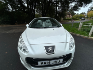 2014 Peugeot 308 Cc 1.6 Thp Roland Garros Convertible 2dr Petrol Manual Euro 5 (156 Ps) in White — image 4