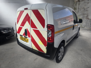 2012 Peugeot Bipper 1.3 Hdi S in White — image 5