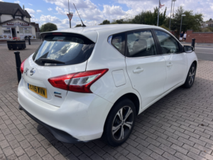 2015 Nissan Pulsar 1.5 Dci Acenta in White — image 3