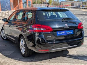 2020 Peugeot 308 Sw 1.5 Bluehdi Active in Black — image 3