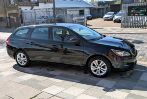 2020 Peugeot 308 Sw 1.5 Bluehdi Active in Black — image 5