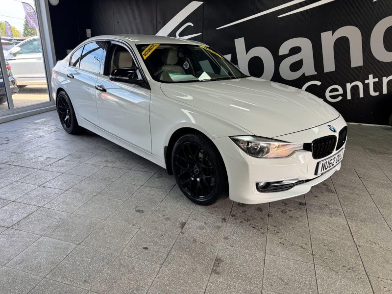 2012 BMW 3 Series 2.0 320d Modern Auto Euro 5 (s/s) 4dr in White — image 1