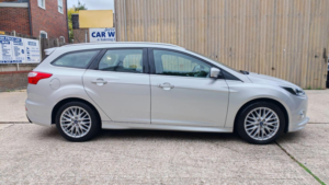 2014 Ford Focus 2.0 Tdci Zetec S Euro 5 5dr in Silver — image 5