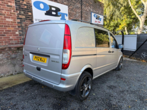 2012 Mercedes-Benz Vito 3.0 Vito 122 Cdi Dualiner Auto in Silver — image 3