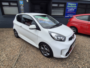 2016 Kia Picanto 1.3 Ecodynamics Chilli in White — image 2
