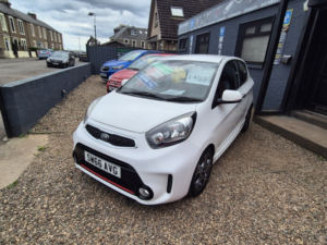 2016 Kia Picanto 1.3 Ecodynamics Chilli in White — image 5