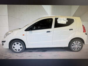 2013 Suzuki Alto 1.0 12v Sz in White — image 5