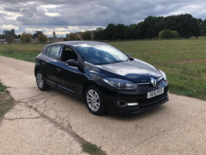 2016 Renault Megane 1.5 Dci Dynamique Nav Hatchback 5dr Diesel Manual Euro 6 (s/s) (110 Ps) in Black — image 4