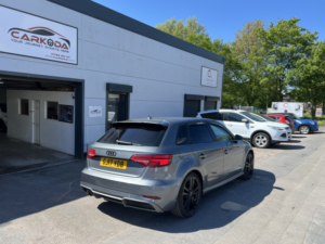 2017 Audi A3 1.6 Tdi S Line in Grey — image 2