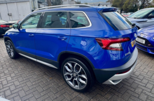2019 Skoda Karoq 2.0 Tdi Scout 4WD Euro 6 (s/s) 5dr in Blue — image 4
