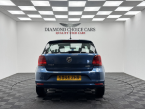 2014 Volkswagen Polo 1.0 Bluemotion Tech Se in Blue — image 5