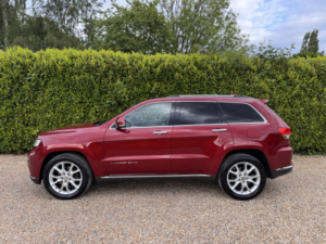 2015 Jeep Grand Cherokee 3.0 Grand Cherokee 3.0l V6 Crd Summit in Red — image 5