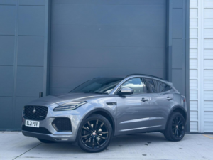 2021 Jaguar E-Pace 2.0 D204 Mhev R-Dynamic Se Auto AWD Euro 6 (s/s) 5dr in Grey — image 3