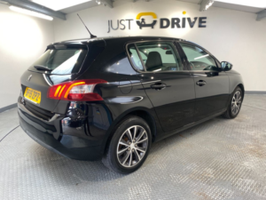 2015 Peugeot 308 1.2 Puretech Active Hatchback 5dr Petrol Manual Euro 6 (s/s) (110 Ps) in Black — image 5
