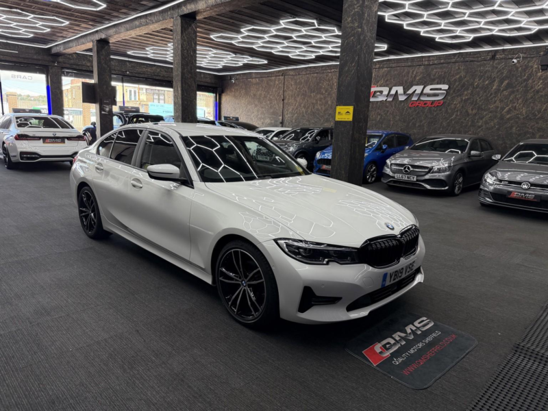 2019 BMW 3 Series 2.0 320d Se Saloon in White — image 1