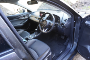 2019 Mazda Cx-3 2.0 Skyactiv-G Sport Nav+ in Grey — image 2