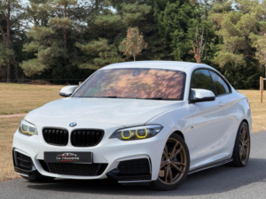 2017 BMW 2 Series 3.0 M240i Auto Euro 6 (s/s) 2dr in White — image 2